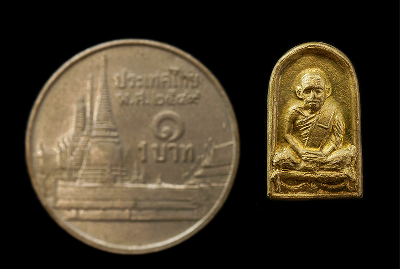 6May25 (110)p.jpg - พระปรกใบมะขาม หลวงพ่อเงิน วัดหิรัญญาราม (วัดบางคลาน) อ.โพทะเล จ.พิจิตร รุ่นช้างคู่ ปี 2526 เนื้อทองทิพย์ ทองระฆัง พระเก่าสวย มวลสารดี พิธีใหญ่#2 | https://kamulet.in.th